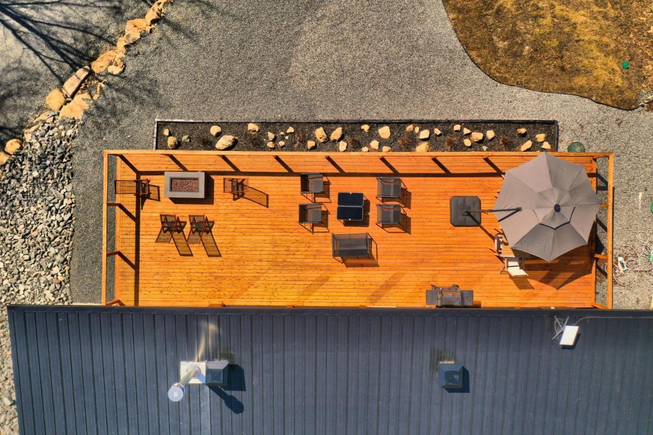 Kallm-Mont-Tremblant Chalet With Hot Tub, Pond & Beach On Private 7Acre Estate Lac-Superieur Kültér fotó