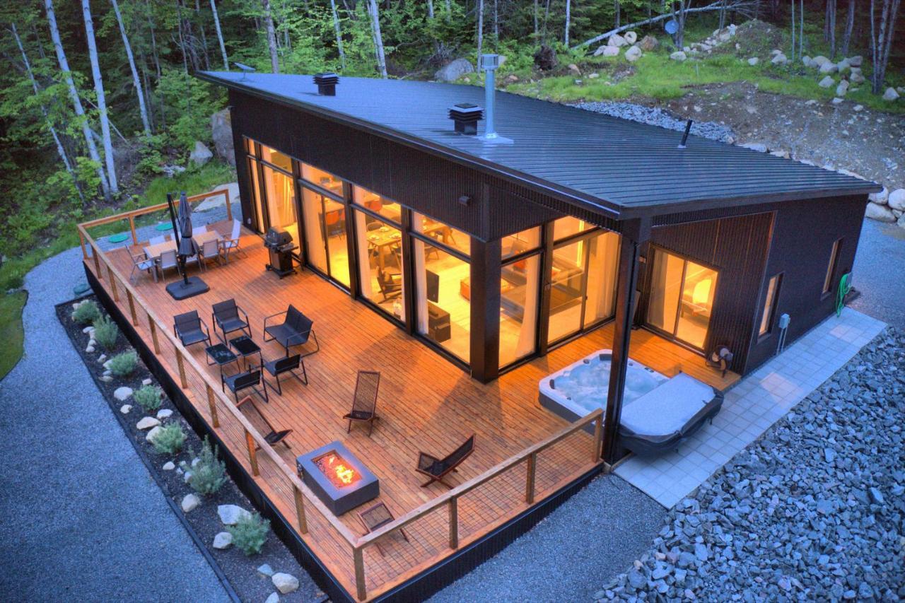 Kallm-Mont-Tremblant Chalet With Hot Tub, Pond & Beach On Private 7Acre Estate Lac-Superieur Kültér fotó